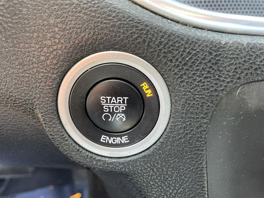 2015 Dodge Charger 4dr Sdn SXT AWD, available for sale in Stratford, Connecticut | Wiz Leasing Inc. Stratford, Connecticut 2015 Dodge Charger 4dr Sdn SXT AWD, available for sale in Stratford, Connecticut | Wiz Leasing Inc. Stratford, Connecticut