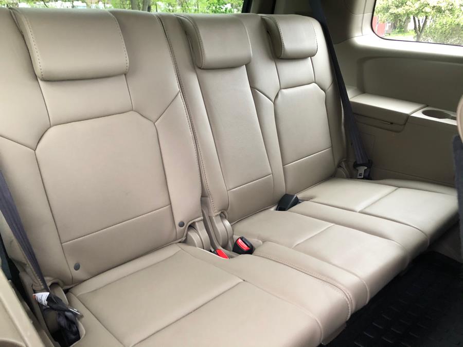 2010 Honda Pilot 4WD 4dr EX-L, available for sale in Agawam, Massachusetts | Malkoon Motors. Agawam, Massachusetts 2010 Honda Pilot 4WD 4dr EX-L, available for sale in Agawam, Massachusetts | Malkoon Motors. Agawam, Massachusetts