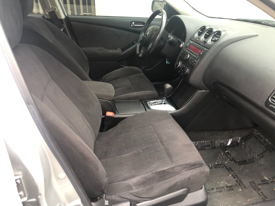 2011 Nissan Altima 4dr Sdn I4 CVT 2.5 S, available for sale in Bristol, Connecticut | Bristol Auto Center LLC. Bristol, Connecticut 2011 Nissan Altima 4dr Sdn I4 CVT 2.5 S, available for sale in Bristol, Connecticut | Bristol Auto Center LLC. Bristol, Connecticut