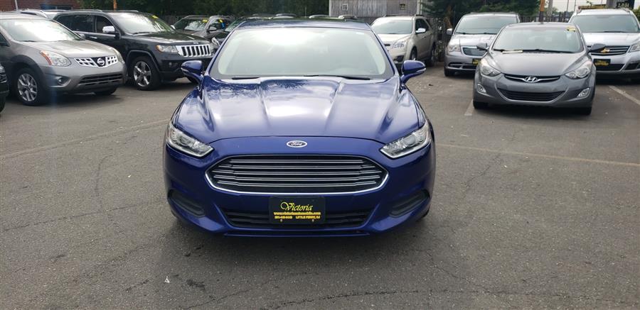 2013 Ford Fusion 4dr Sdn SE FWD, available for sale in Little Ferry, New Jersey | Victoria Preowned Autos Inc. Little Ferry, New Jersey 2013 Ford Fusion 4dr Sdn SE FWD, available for sale in Little Ferry, New Jersey | Victoria Preowned Autos Inc. Little Ferry, New Jersey