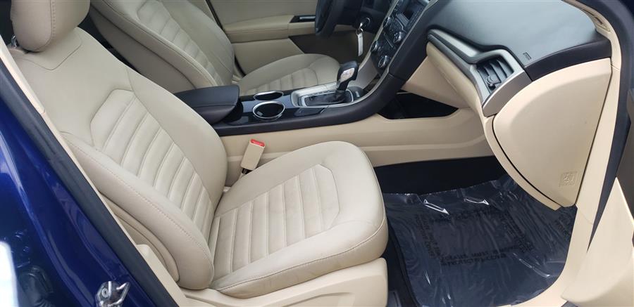 2013 Ford Fusion 4dr Sdn SE FWD, available for sale in Little Ferry, New Jersey | Victoria Preowned Autos Inc. Little Ferry, New Jersey 2013 Ford Fusion 4dr Sdn SE FWD, available for sale in Little Ferry, New Jersey | Victoria Preowned Autos Inc. Little Ferry, New Jersey