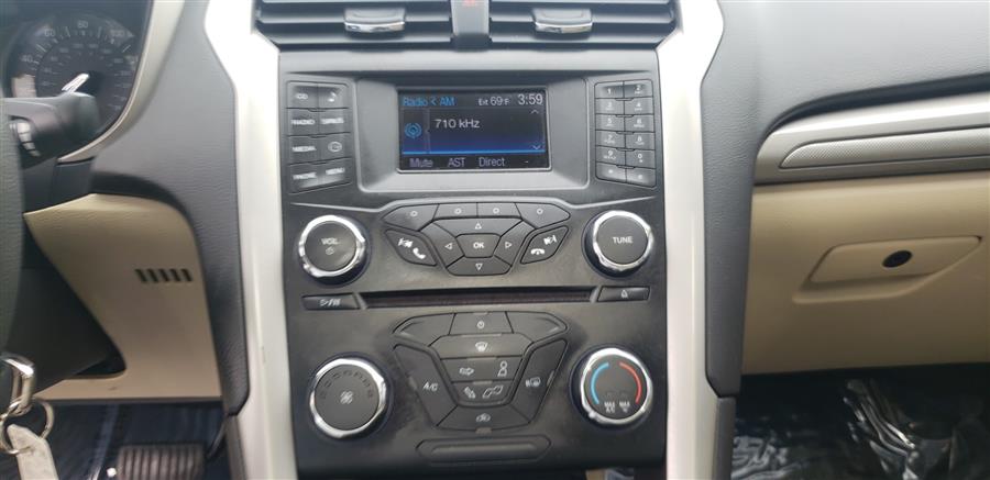 2013 Ford Fusion 4dr Sdn SE FWD, available for sale in Little Ferry, New Jersey | Victoria Preowned Autos Inc. Little Ferry, New Jersey 2013 Ford Fusion 4dr Sdn SE FWD, available for sale in Little Ferry, New Jersey | Victoria Preowned Autos Inc. Little Ferry, New Jersey