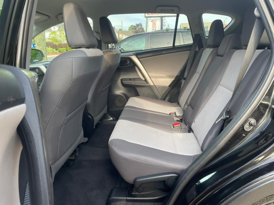 2015 Toyota RAV4 FWD 4dr LE (Natl), available for sale in Manchester, Connecticut | Carsonmain LLC. Manchester, Connecticut 2015 Toyota RAV4 FWD 4dr LE (Natl), available for sale in Manchester, Connecticut | Carsonmain LLC. Manchester, Connecticut