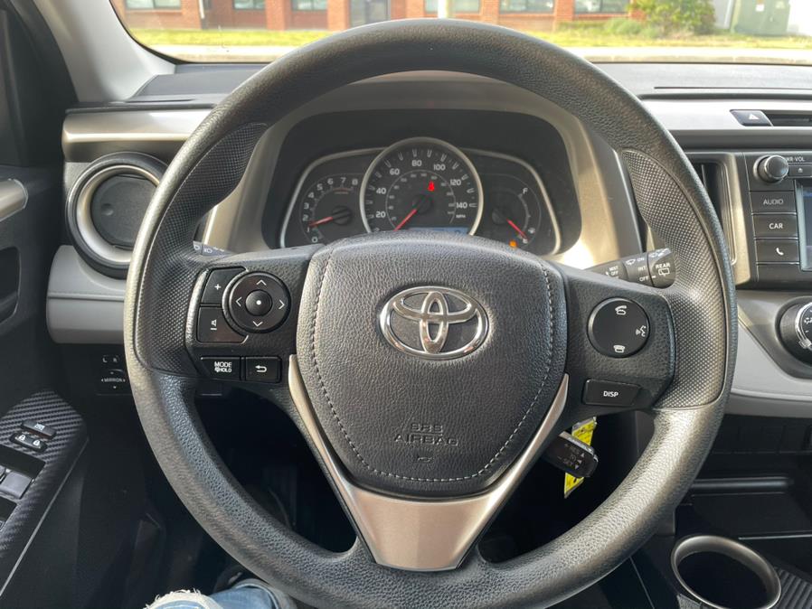 2015 Toyota RAV4 FWD 4dr LE (Natl), available for sale in Manchester, Connecticut | Carsonmain LLC. Manchester, Connecticut 2015 Toyota RAV4 FWD 4dr LE (Natl), available for sale in Manchester, Connecticut | Carsonmain LLC. Manchester, Connecticut