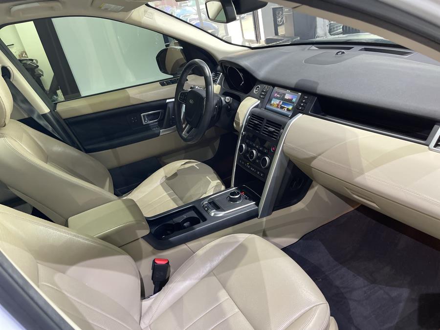 Used Land Rover Discovery Sport HSE 4WD 2018 | Dream Car Gallery. Woodbury, New York Used Land Rover Discovery Sport HSE 4WD 2018 | Dream Car Gallery. Woodbury, New York
