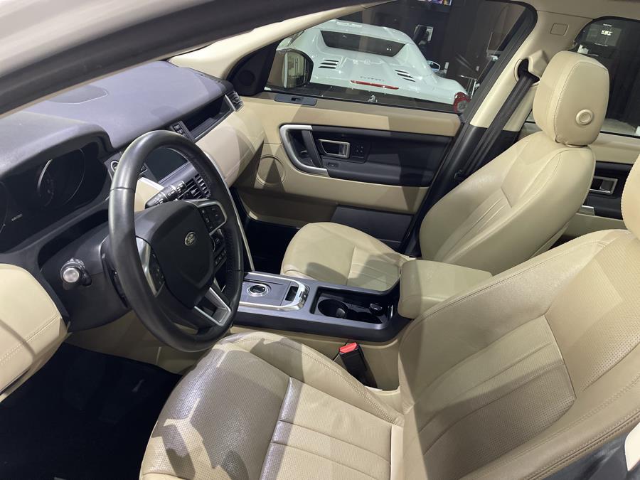Used Land Rover Discovery Sport HSE 4WD 2018 | Dream Car Gallery. Woodbury, New York Used Land Rover Discovery Sport HSE 4WD 2018 | Dream Car Gallery. Woodbury, New York