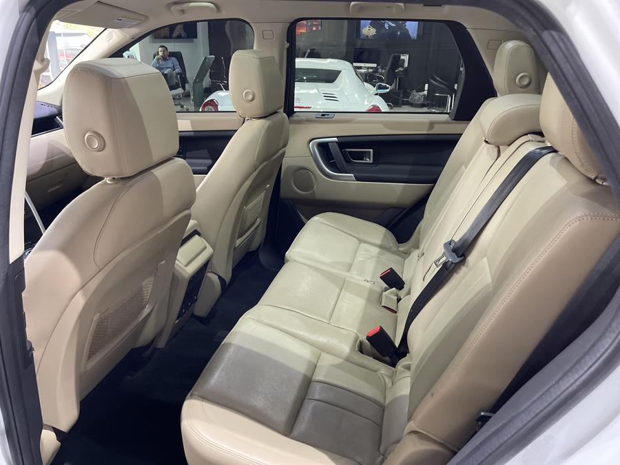Used Land Rover Discovery Sport HSE 4WD 2018 | Dream Car Gallery. Woodbury, New York Used Land Rover Discovery Sport HSE 4WD 2018 | Dream Car Gallery. Woodbury, New York
