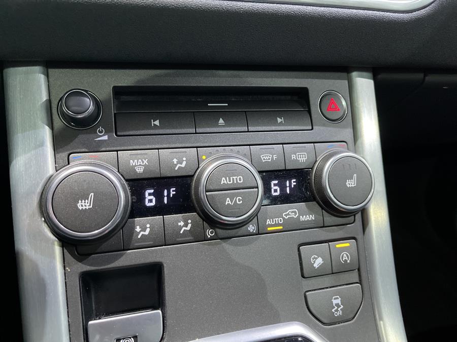 Used Land Rover Range Rover Evoque 5 Door HSE 2017 | Dream Car Gallery. Woodbury, New York Used Land Rover Range Rover Evoque 5 Door HSE 2017 | Dream Car Gallery. Woodbury, New York