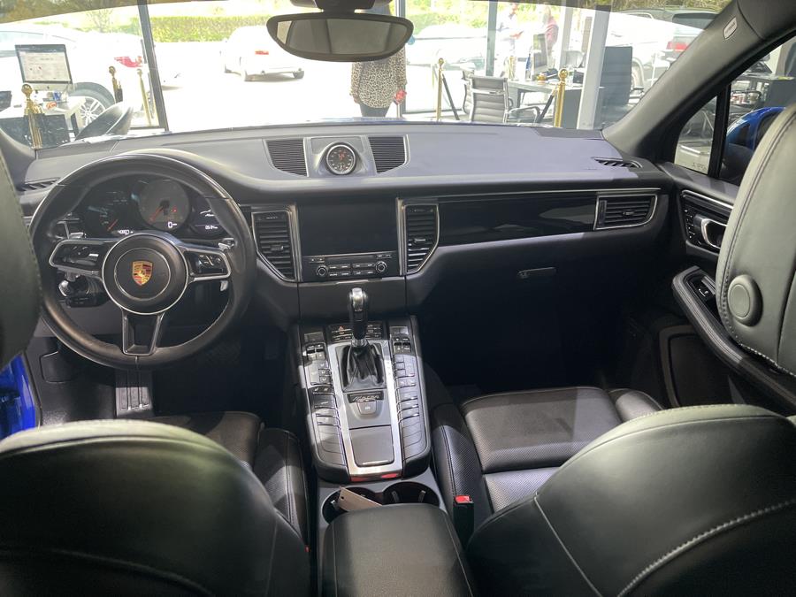 Used Porsche Macan S AWD 2018 | Dream Car Gallery. Woodbury, New York Used Porsche Macan S AWD 2018 | Dream Car Gallery. Woodbury, New York