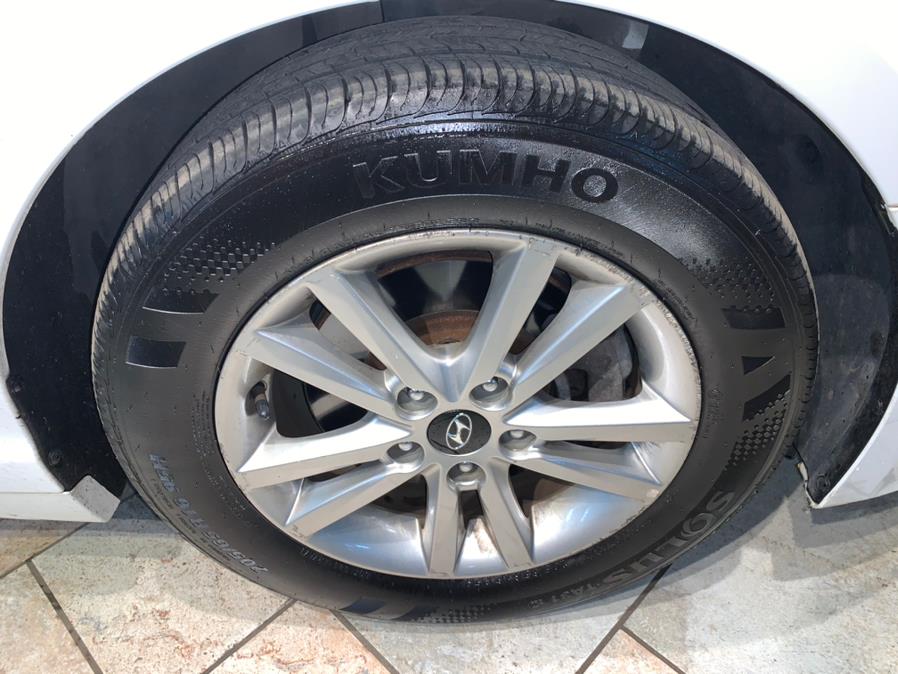 Used Hyundai Sonata 2.4L PZEV 2017 | European Auto Expo. Lodi, New Jersey Used Hyundai Sonata 2.4L PZEV 2017 | European Auto Expo. Lodi, New Jersey