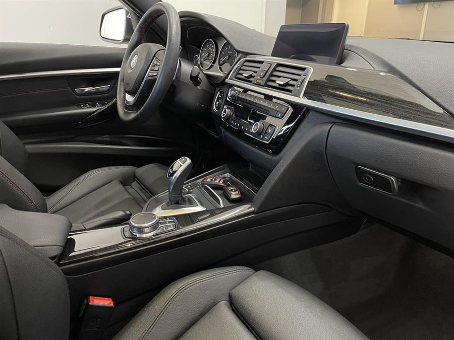 Used BMW 3 Series 330i xDrive AWD 4dr Sedan 2018 | Elite Imports LLC. West Chester, Ohio Used BMW 3 Series 330i xDrive AWD 4dr Sedan 2018 | Elite Imports LLC. West Chester, Ohio