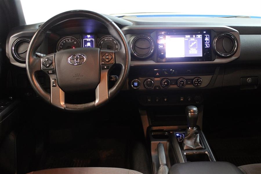 Used Toyota Tacoma DOUBLE CAB 2016 | Fast Track Motors. Paterson, New Jersey Used Toyota Tacoma DOUBLE CAB 2016 | Fast Track Motors. Paterson, New Jersey