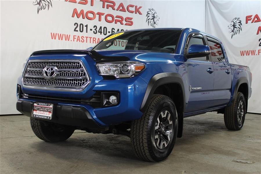Used Toyota Tacoma DOUBLE CAB 2016 | Fast Track Motors. Paterson, New Jersey Used Toyota Tacoma DOUBLE CAB 2016 | Fast Track Motors. Paterson, New Jersey