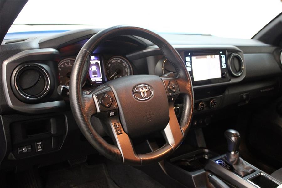Used Toyota Tacoma DOUBLE CAB 2016 | Fast Track Motors. Paterson, New Jersey Used Toyota Tacoma DOUBLE CAB 2016 | Fast Track Motors. Paterson, New Jersey