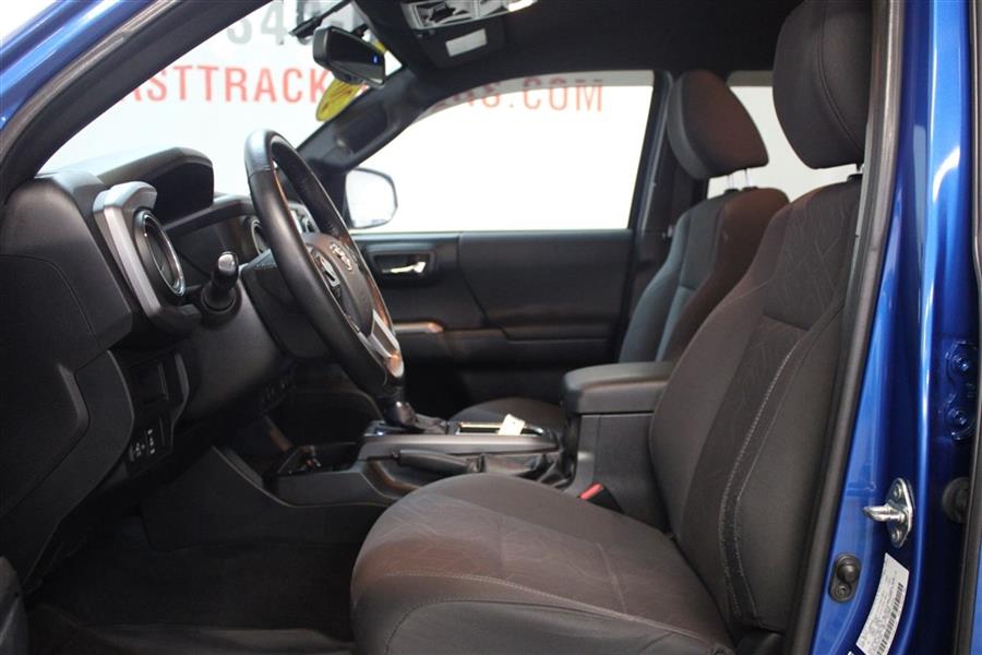 Used Toyota Tacoma DOUBLE CAB 2016 | Fast Track Motors. Paterson, New Jersey Used Toyota Tacoma DOUBLE CAB 2016 | Fast Track Motors. Paterson, New Jersey