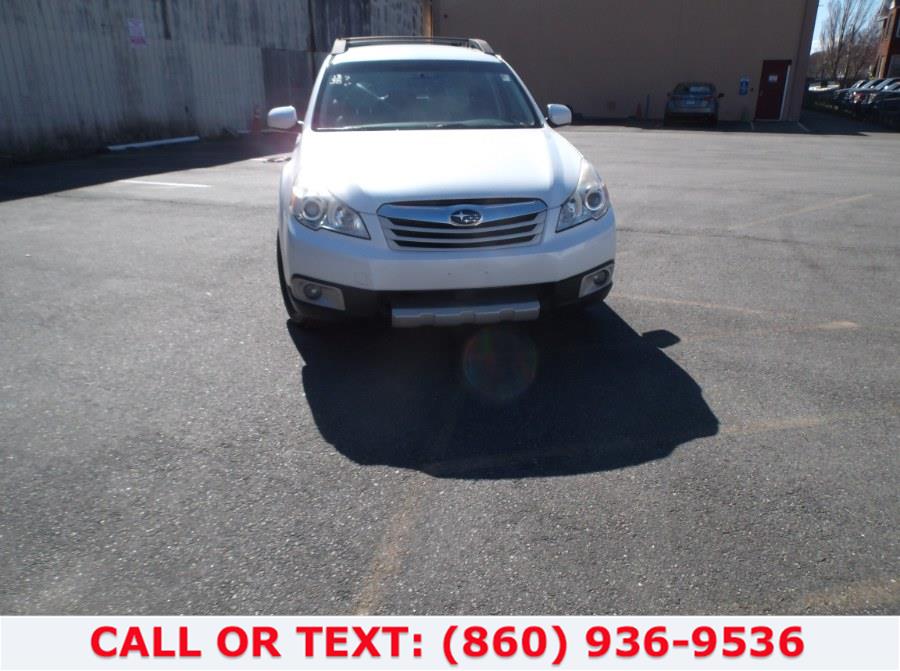Used Subaru Outback 4dr Wgn H4 Auto 2.5i Limited 2012 | Lee Motors Sales Inc. Hartford, Connecticut Used Subaru Outback 4dr Wgn H4 Auto 2.5i Limited 2012 | Lee Motors Sales Inc. Hartford, Connecticut