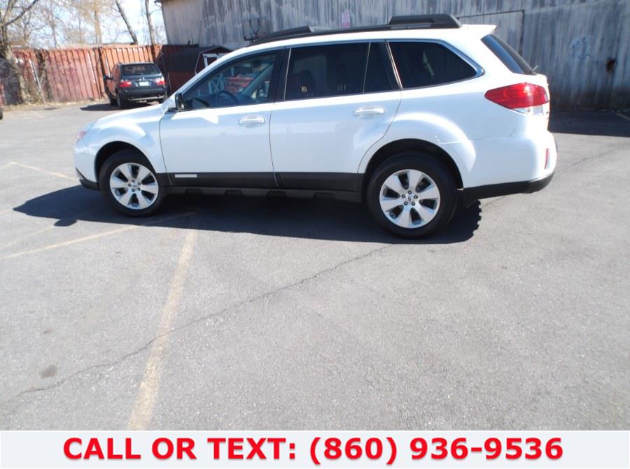 Used Subaru Outback 4dr Wgn H4 Auto 2.5i Limited 2012 | Lee Motors Sales Inc. Hartford, Connecticut Used Subaru Outback 4dr Wgn H4 Auto 2.5i Limited 2012 | Lee Motors Sales Inc. Hartford, Connecticut