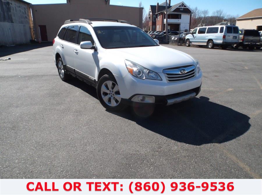 Used Subaru Outback 4dr Wgn H4 Auto 2.5i Limited 2012 | Lee Motors Sales Inc. Hartford, Connecticut Used Subaru Outback 4dr Wgn H4 Auto 2.5i Limited 2012 | Lee Motors Sales Inc. Hartford, Connecticut