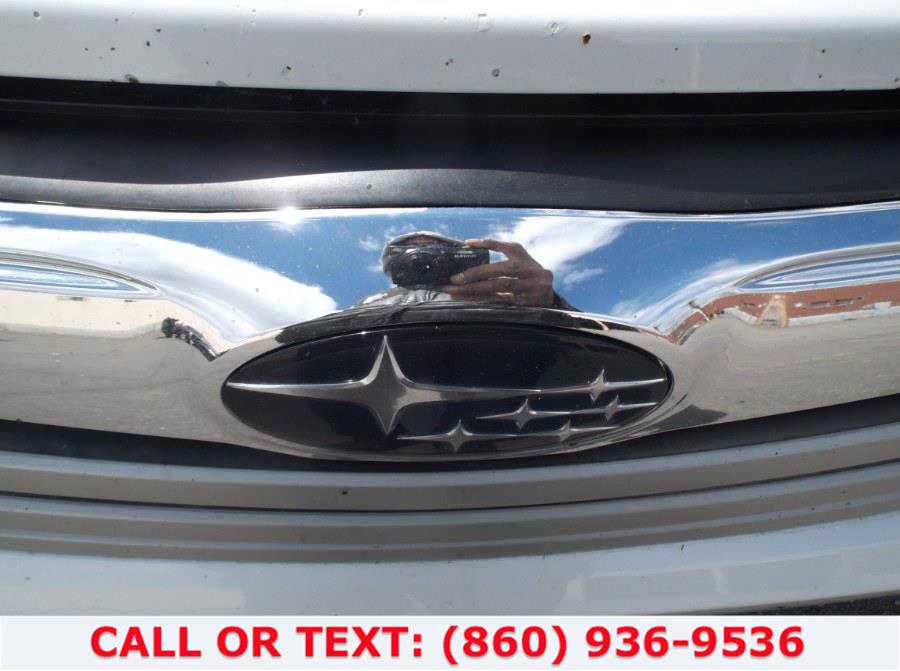 Used Subaru Outback 4dr Wgn H4 Auto 2.5i Limited 2012 | Lee Motors Sales Inc. Hartford, Connecticut Used Subaru Outback 4dr Wgn H4 Auto 2.5i Limited 2012 | Lee Motors Sales Inc. Hartford, Connecticut
