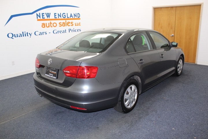 Used Volkswagen Jetta Sedan 4dr Auto S 2013 | New England Auto Sales LLC. Plainville, Connecticut Used Volkswagen Jetta Sedan 4dr Auto S 2013 | New England Auto Sales LLC. Plainville, Connecticut