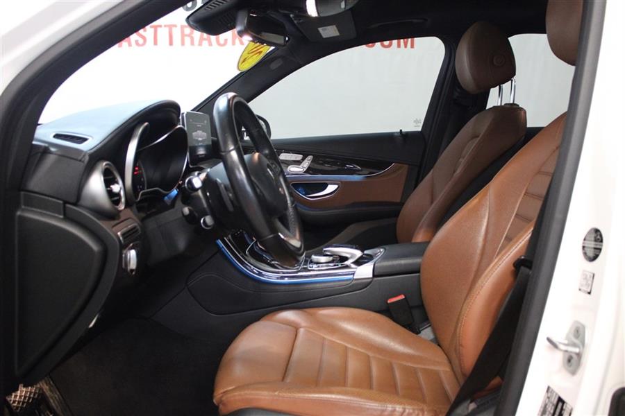 Used Mercedes-benz Glc 300 4MATIC 2016 | Fast Track Motors. Paterson, New Jersey Used Mercedes-benz Glc 300 4MATIC 2016 | Fast Track Motors. Paterson, New Jersey