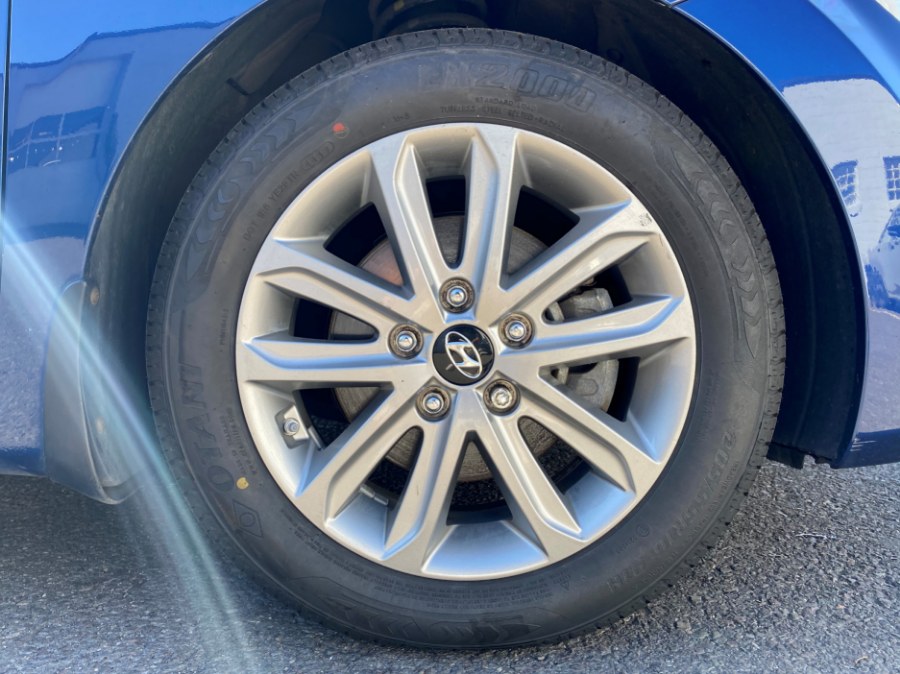 Used Hyundai Elantra 4dr Sdn Auto SE (Alabama Plant) 2015 | Inman Motors Sales. Medford, Massachusetts Used Hyundai Elantra 4dr Sdn Auto SE (Alabama Plant) 2015 | Inman Motors Sales. Medford, Massachusetts