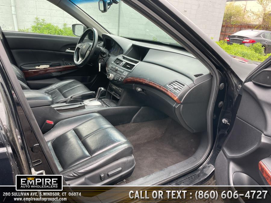 Used Honda Crosstour 4WD V6 5dr EX-L w/Navi 2012 | Empire Auto Wholesalers. S.Windsor, Connecticut Used Honda Crosstour 4WD V6 5dr EX-L w/Navi 2012 | Empire Auto Wholesalers. S.Windsor, Connecticut