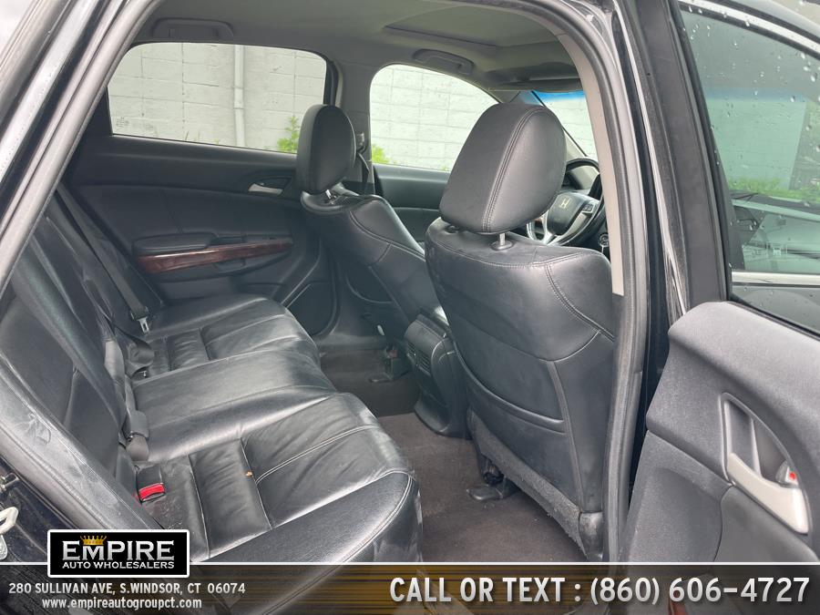 Used Honda Crosstour 4WD V6 5dr EX-L w/Navi 2012 | Empire Auto Wholesalers. S.Windsor, Connecticut Used Honda Crosstour 4WD V6 5dr EX-L w/Navi 2012 | Empire Auto Wholesalers. S.Windsor, Connecticut