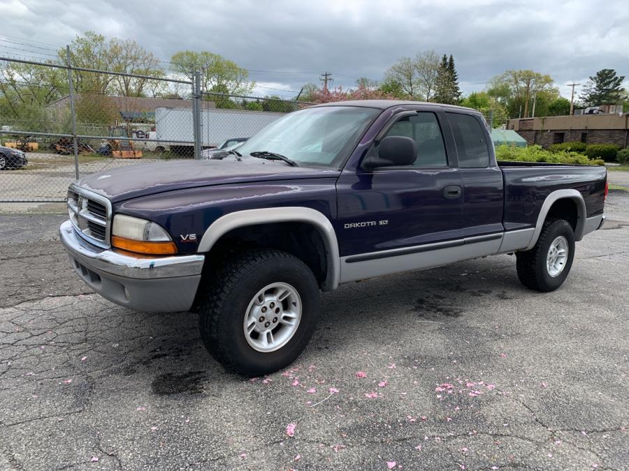 Used Dodge Dakota 1998 | Dealertown Auto Wholesalers. Milford, Connecticut Used Dodge Dakota 1998 | Dealertown Auto Wholesalers. Milford, Connecticut