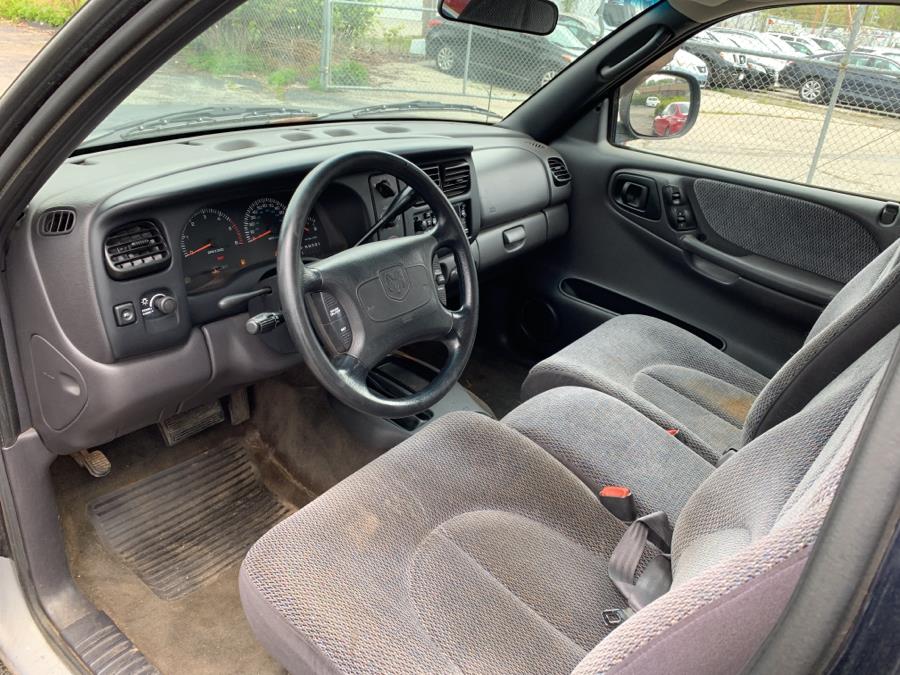 Used Dodge Dakota 1998 | Dealertown Auto Wholesalers. Milford, Connecticut Used Dodge Dakota 1998 | Dealertown Auto Wholesalers. Milford, Connecticut