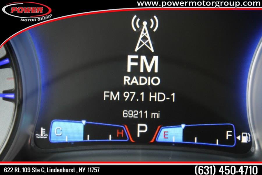 Used Chrysler 300 4dr Sdn 300S RWD 2015 | Power Motor Group. Lindenhurst, New York Used Chrysler 300 4dr Sdn 300S RWD 2015 | Power Motor Group. Lindenhurst, New York