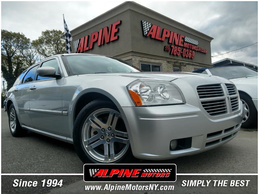 2005 Dodge Magnum 4dr Wgn R/T RWD, available for sale in Wantagh, New York | Alpine Motors Inc. Wantagh, New York