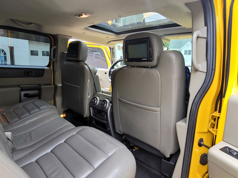Used HUMMER H2 4dr Wgn 2003 | House of Cars. Watertown, Connecticut Used HUMMER H2 4dr Wgn 2003 | House of Cars. Watertown, Connecticut