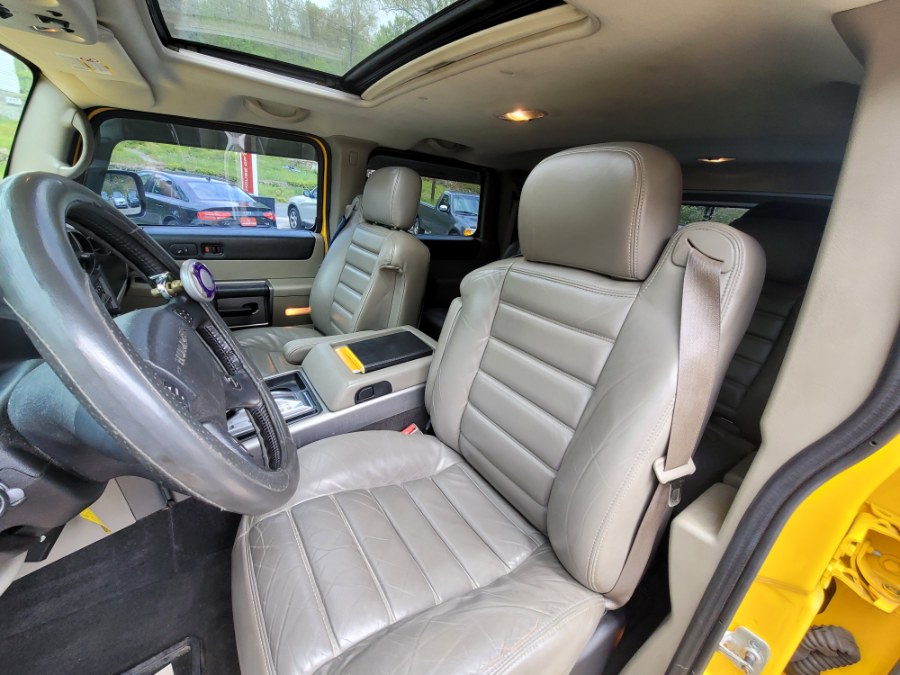 Used HUMMER H2 4dr Wgn 2003 | House of Cars. Watertown, Connecticut Used HUMMER H2 4dr Wgn 2003 | House of Cars. Watertown, Connecticut