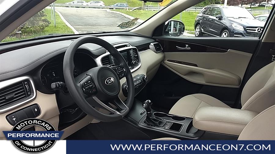 2018 Kia Sorento LX AWD, available for sale in Wilton, Connecticut | Performance Motor Cars Of Connecticut LLC. Wilton, Connecticut 2018 Kia Sorento LX AWD, available for sale in Wilton, Connecticut | Performance Motor Cars Of Connecticut LLC. Wilton, Connecticut