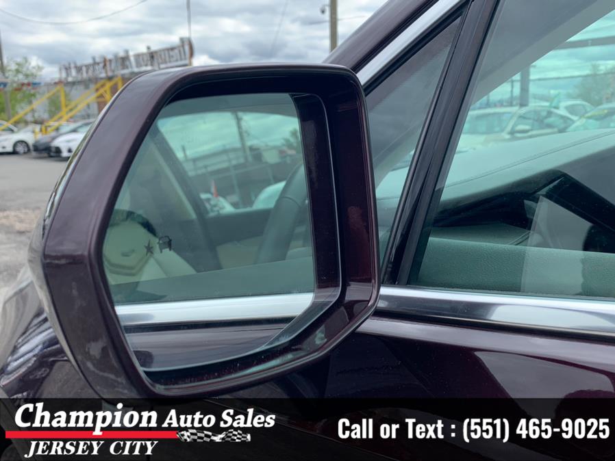 Used Cadillac XT5 AWD 4dr Luxury 2018 | Champion Auto Sales of JC. Jersey City, New Jersey Used Cadillac XT5 AWD 4dr Luxury 2018 | Champion Auto Sales of JC. Jersey City, New Jersey