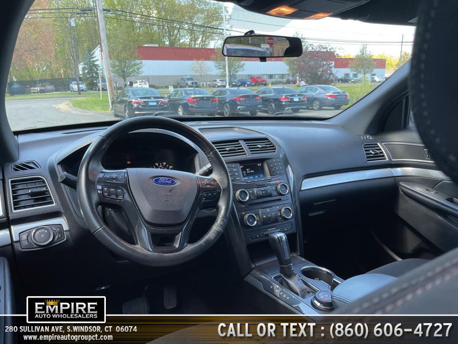 Used Ford Explorer XLT 4WD 2017 | Empire Auto Wholesalers. S.Windsor, Connecticut Used Ford Explorer XLT 4WD 2017 | Empire Auto Wholesalers. S.Windsor, Connecticut