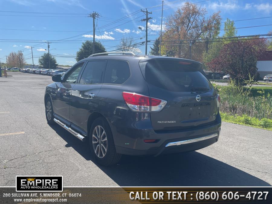 Used Nissan Pathfinder 4WD 4dr SV 2013 | Empire Auto Wholesalers. S.Windsor, Connecticut Used Nissan Pathfinder 4WD 4dr SV 2013 | Empire Auto Wholesalers. S.Windsor, Connecticut