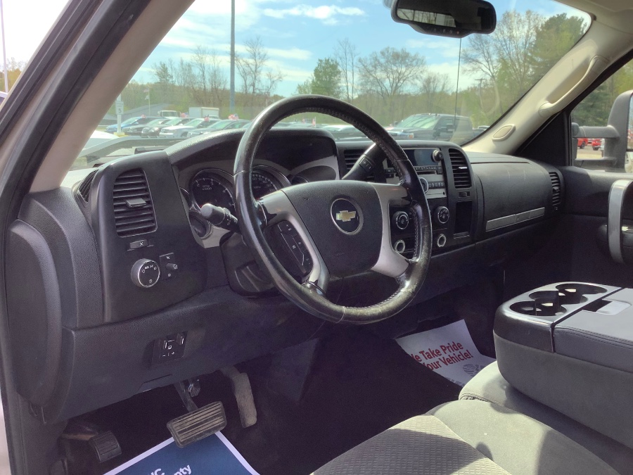 Used Chevrolet Silverado 2500HD 4WD Crew Cab 153" LT w/2LT 2007 | Marsh Auto Sales LLC. Ortonville, Michigan Used Chevrolet Silverado 2500HD 4WD Crew Cab 153" LT w/2LT 2007 | Marsh Auto Sales LLC. Ortonville, Michigan