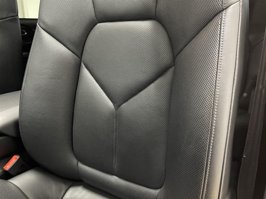 Used Porsche Cayenne Turbo AWD 4dr SUV 2011 | Elite Imports LLC. West Chester, Ohio Used Porsche Cayenne Turbo AWD 4dr SUV 2011 | Elite Imports LLC. West Chester, Ohio