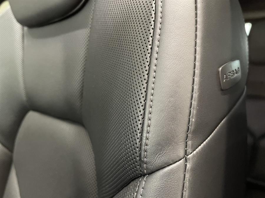 Used Porsche Cayenne Turbo AWD 4dr SUV 2011 | Elite Imports LLC. West Chester, Ohio Used Porsche Cayenne Turbo AWD 4dr SUV 2011 | Elite Imports LLC. West Chester, Ohio