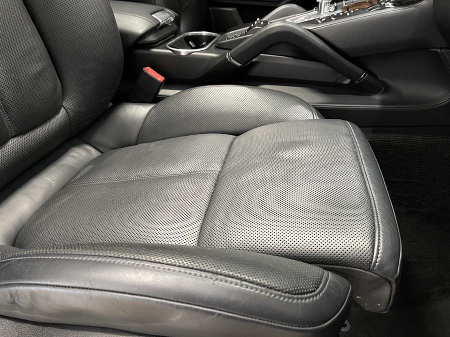 Used Porsche Cayenne Turbo AWD 4dr SUV 2011 | Elite Imports LLC. West Chester, Ohio Used Porsche Cayenne Turbo AWD 4dr SUV 2011 | Elite Imports LLC. West Chester, Ohio