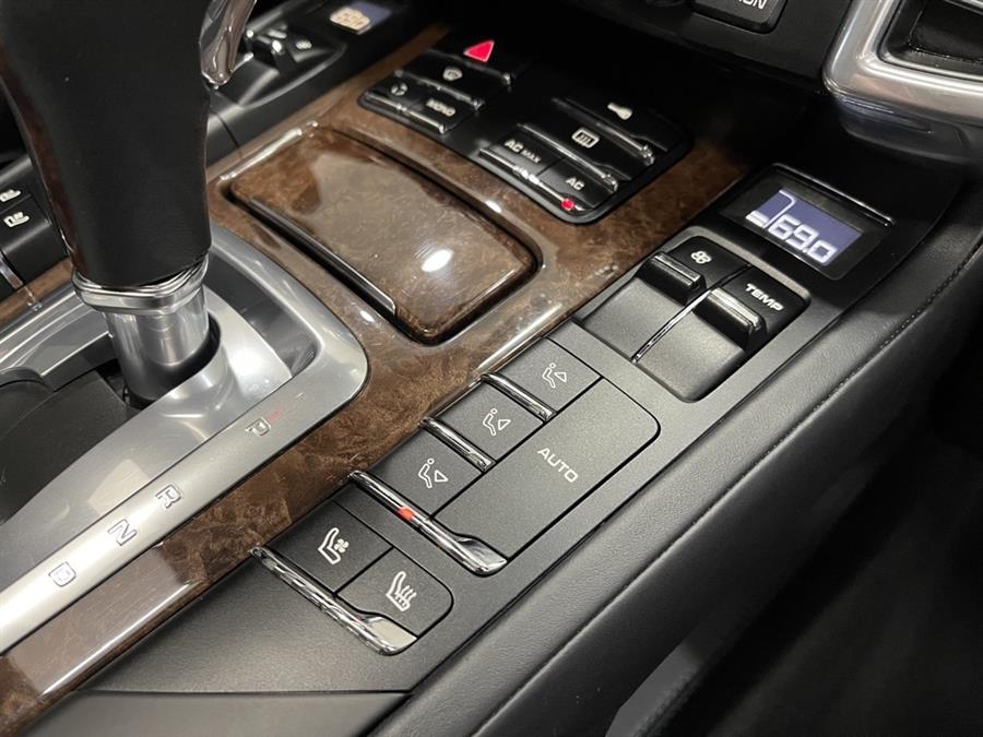 Used Porsche Cayenne Turbo AWD 4dr SUV 2011 | Elite Imports LLC. West Chester, Ohio Used Porsche Cayenne Turbo AWD 4dr SUV 2011 | Elite Imports LLC. West Chester, Ohio