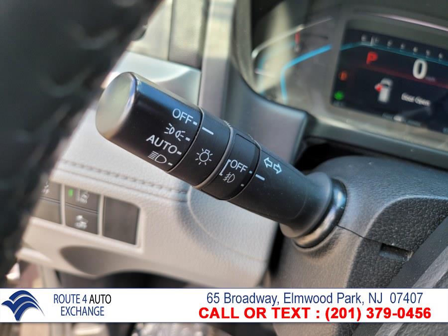 Used Honda Odyssey EX-L w/Navi/RES Auto 2018 | Route 4 Auto Exchange. Elmwood Park, New Jersey Used Honda Odyssey EX-L w/Navi/RES Auto 2018 | Route 4 Auto Exchange. Elmwood Park, New Jersey