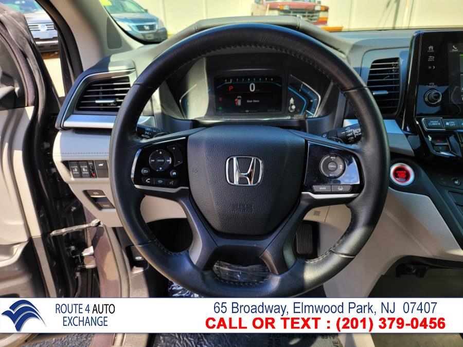 Used Honda Odyssey EX-L w/Navi/RES Auto 2018 | Route 4 Auto Exchange. Elmwood Park, New Jersey Used Honda Odyssey EX-L w/Navi/RES Auto 2018 | Route 4 Auto Exchange. Elmwood Park, New Jersey
