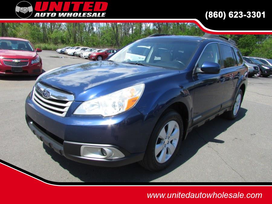 2010 Subaru Outback 4dr Wgn H4 Auto 2.5i Prem All-Weathr/Pwr Moon PZEV, available for sale in East Windsor, Connecticut | United Auto Sales of E Windsor, Inc. East Windsor, Connecticut