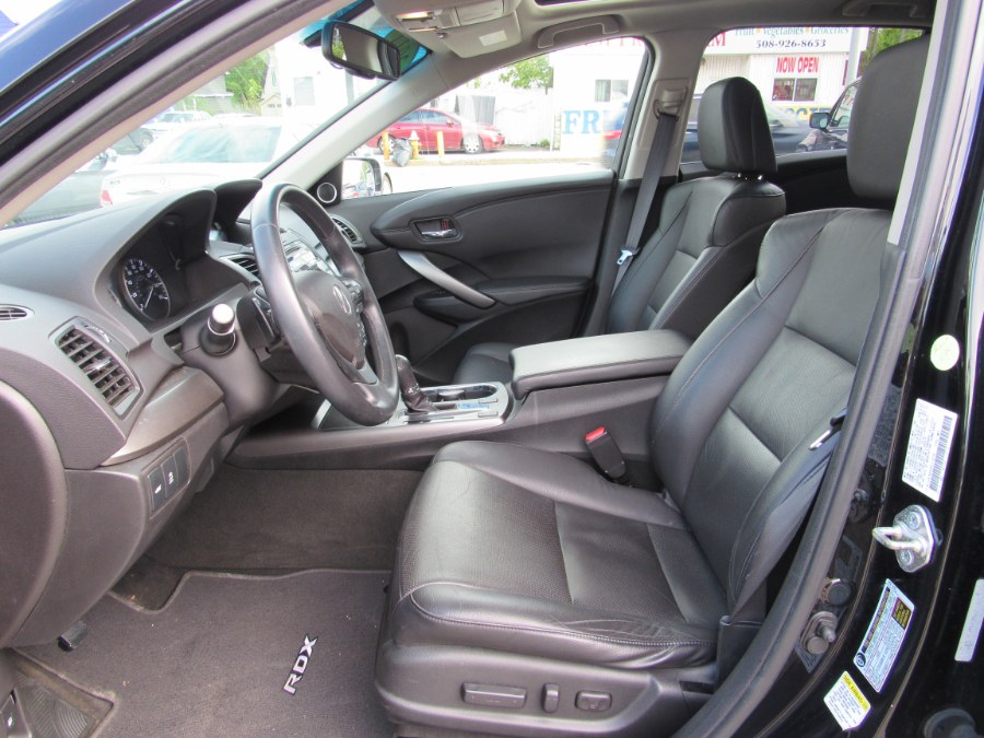 2014 Acura RDX Tech Pkg, available for sale in Worcester, Massachusetts | Hilario's Auto Sales Inc.. Worcester, Massachusetts 2014 Acura RDX Tech Pkg, available for sale in Worcester, Massachusetts | Hilario's Auto Sales Inc.. Worcester, Massachusetts