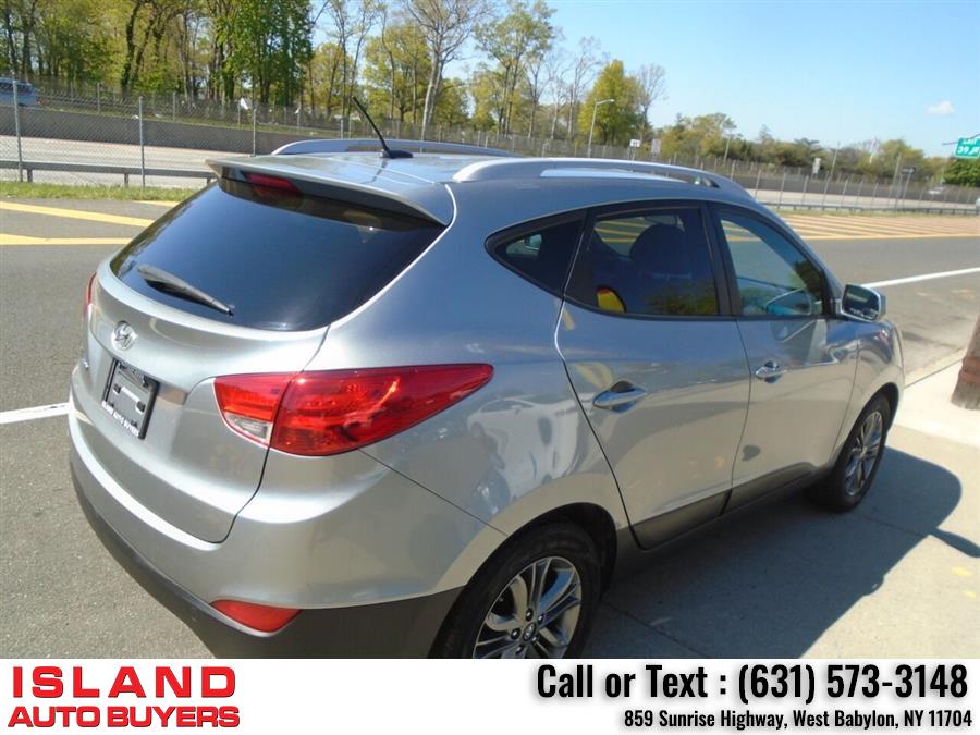 Used Hyundai Tucson SE 4dr SUV 2015 | Island Auto Buyers. West Babylon, New York Used Hyundai Tucson SE 4dr SUV 2015 | Island Auto Buyers. West Babylon, New York