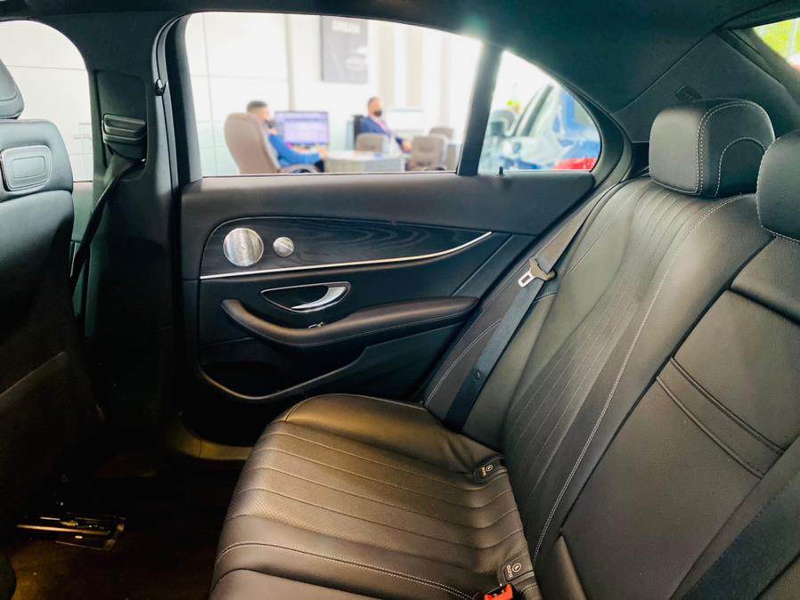 Used Mercedes-Benz E-Class E 300 4MATIC Sedan 2018 | Luxury Motor Club. Franklin Square, New York Used Mercedes-Benz E-Class E 300 4MATIC Sedan 2018 | Luxury Motor Club. Franklin Square, New York
