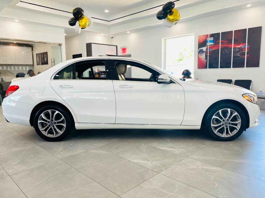 Used Mercedes-Benz C-Class C 300 4MATIC Sedan 2018 | Luxury Motor Club. Franklin Square, New York Used Mercedes-Benz C-Class C 300 4MATIC Sedan 2018 | Luxury Motor Club. Franklin Square, New York